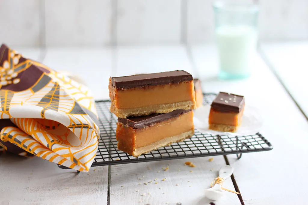 sanjana recipe photography - Salted Sesame Caramel Bars