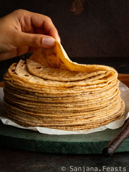 Chapati (Indian Flatbread) – Roti Recipe