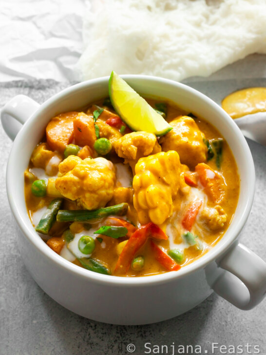 Vegetable Curry with Coconut Milk