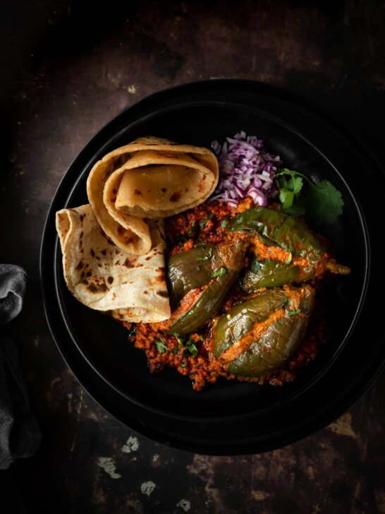 Gujarati Ravaiya (Stuffed Aubergine Curry)