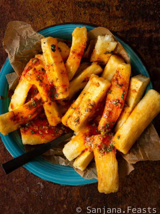 Mogo Chips (Yuca Fries Or Cassava Fries) & Bomb Sauce